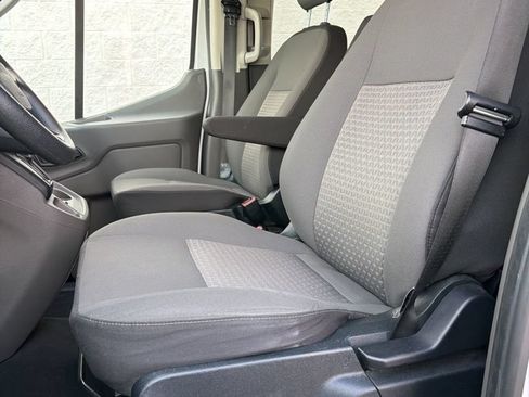 Used 2023 Ford Transit 350 XLT RWD image 7