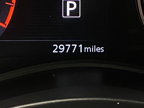 Used 2023 Nissan Kicks SR w/ SR Premium Package image 16