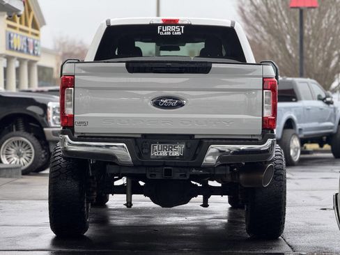 Used 2019 Ford F250 XLT image 4