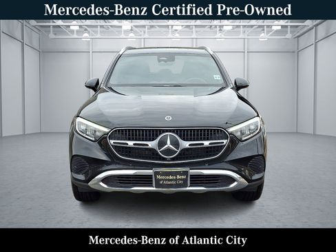 Used 2026 Mercedes-Benz GLC 300 4MATIC Coupe image 2