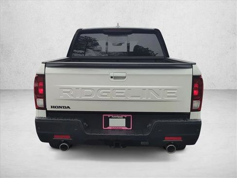 New 2026 Honda Ridgeline Black Edition image 9