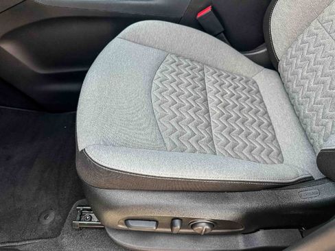 Used 2024 Chevrolet Equinox LS w/ LS Convenience Package FWD image 15