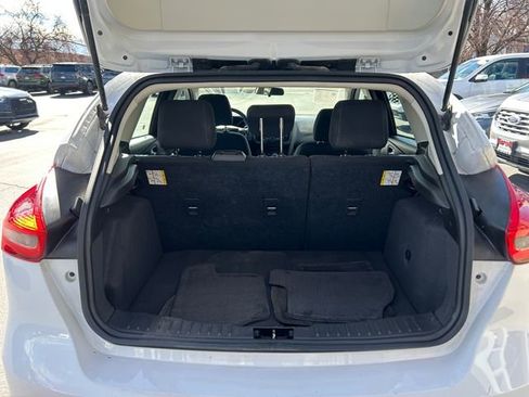 Used 2017 Ford Focus SE image 18