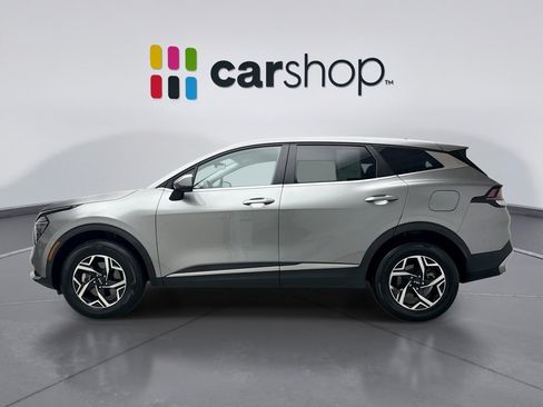 Used 2025 Kia Sportage LX AWD/4WD image 2