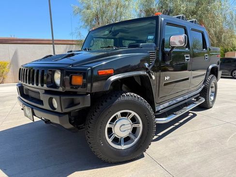 Used 2005 HUMMER H2 SUT w/ Preferred Equipment Group AWD/4WD image 7