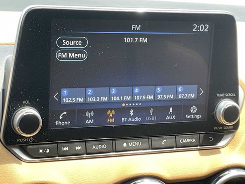 Used 2024 Nissan Sentra SV w/ SV Premium Package FWD image 20