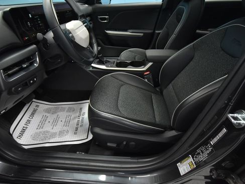 Used 2025 Kia K4 GT-Line w/ GT-Line Sunroof Package FWD image 6