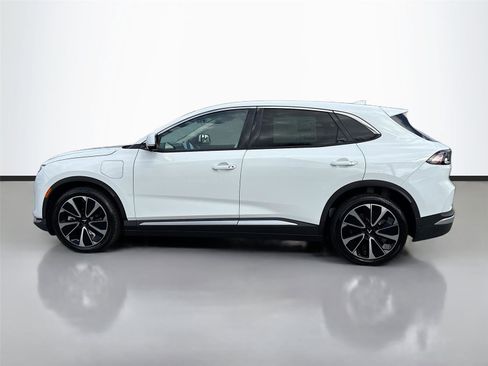 New 2025 VinFast VF 8 Plus image 4