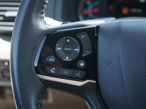 Used 2021 Honda Pilot Touring image 25
