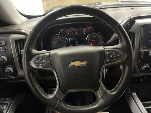 Used 2018 Chevrolet Silverado 1500 LTZ Z71 w/ Midnight Edition AWD/4WD image 29