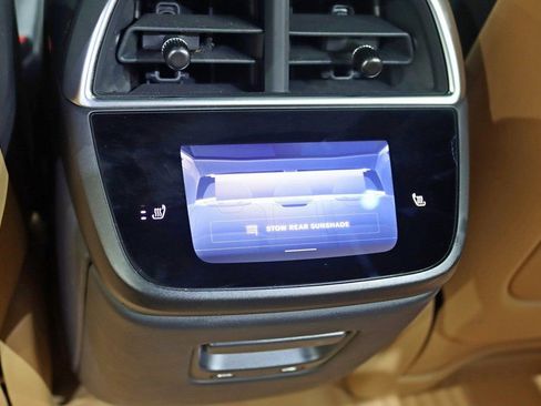 Used 2022 Lucid Air Grand Touring image 31