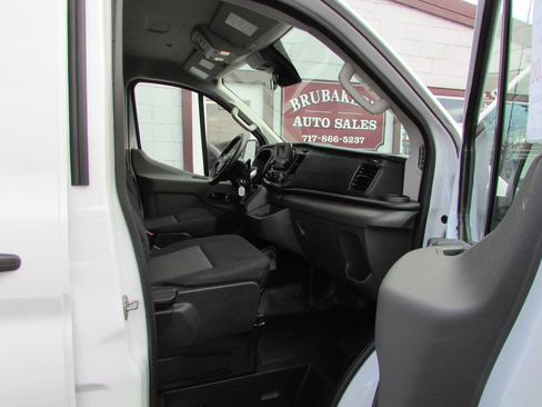 Used 2024 Ford Transit 250 Low Roof w/ Exterior Upgrade Package image 5