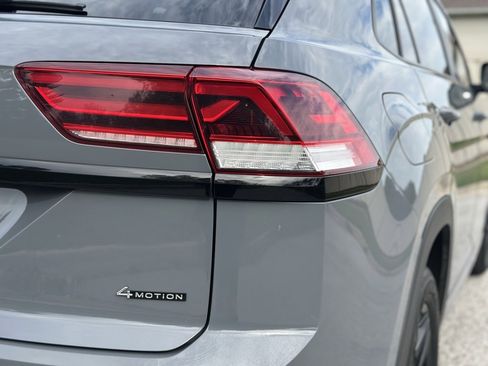 Used 2023 Volkswagen Atlas Cross Sport SEL R-Line image 13