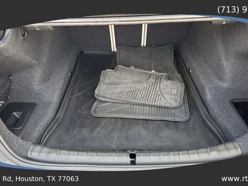 Used 2021 BMW 540i w/ Convenience Package image 32