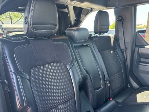 Used 2024 Ford Bronco Raptor AWD/4WD image 10