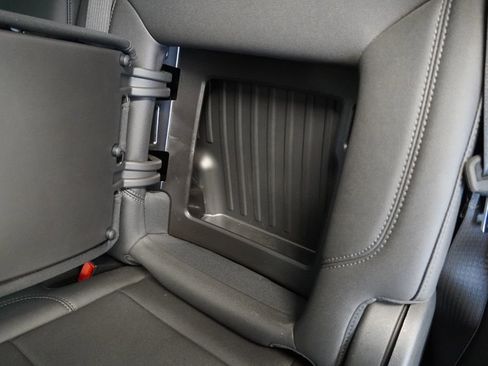 Used 2023 Chevrolet Silverado 1500 LT Trail Boss w/ LT Trail Boss Premium Package image 24