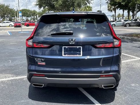 Certified 2025 Honda CR-V Sport image 5