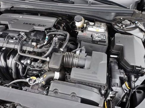 Certified 2025 Kia K4 LXS image 38