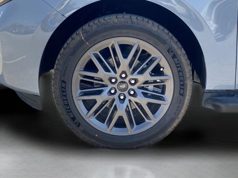 New 2026 Ford Expedition Max Platinum image 38