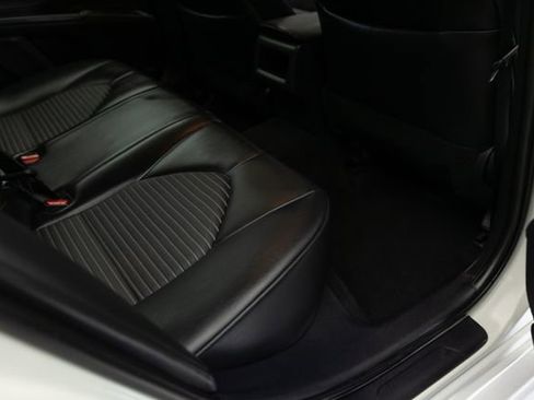 Used 2024 Toyota Camry SE w/ Cold Weather Package AWD/4WD image 18