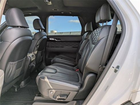 Used 2021 Hyundai Palisade Calligraphy image 15