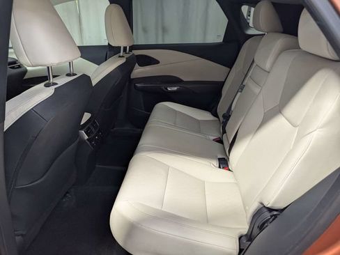 Used 2023 Lexus RX 350 Premium Plus w/ Cold Area Package FWD image 9