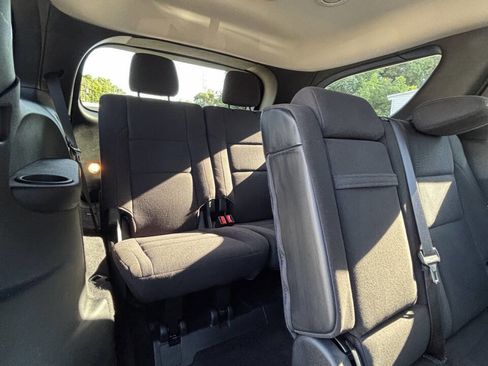 Used 2014 Dodge Durango SXT AWD/4WD image 19