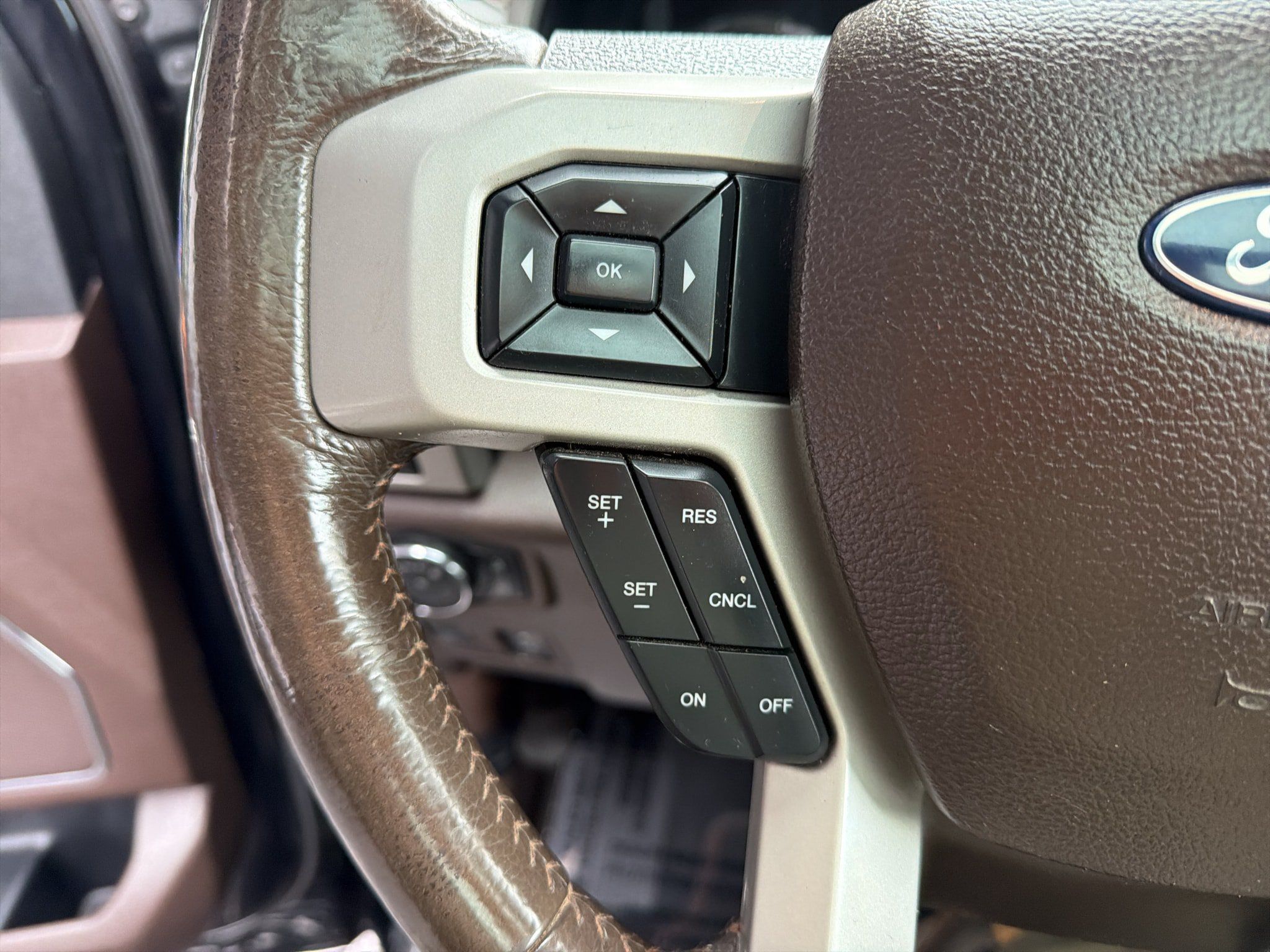 Used 2017 Ford F350 King Ranch w/ King Ranch Ultimate Package AWD/4WD image 30