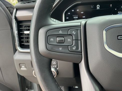 Used 2025 GMC Sierra 2500 Denali Ultimate image 23