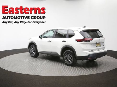 Used 2024 Nissan Rogue S AWD/4WD image 64