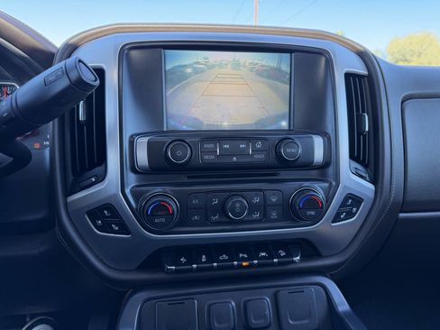 Used 2018 GMC Sierra 1500 SLT image 21