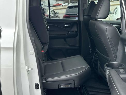 Certified 2023 Honda Ridgeline RTL image 7