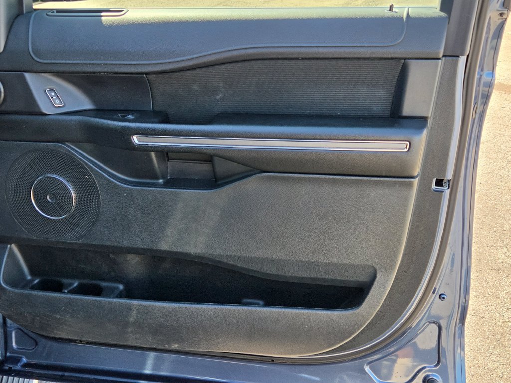 Used 2020 Ford Expedition XLT AWD/4WD image 29
