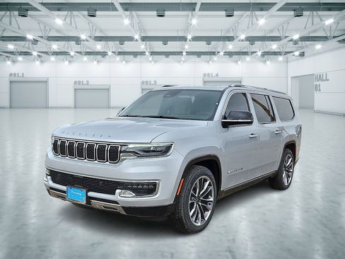 New 2025 Jeep Wagoneer L Series III w/ Premium Group I AWD/4WD image 1