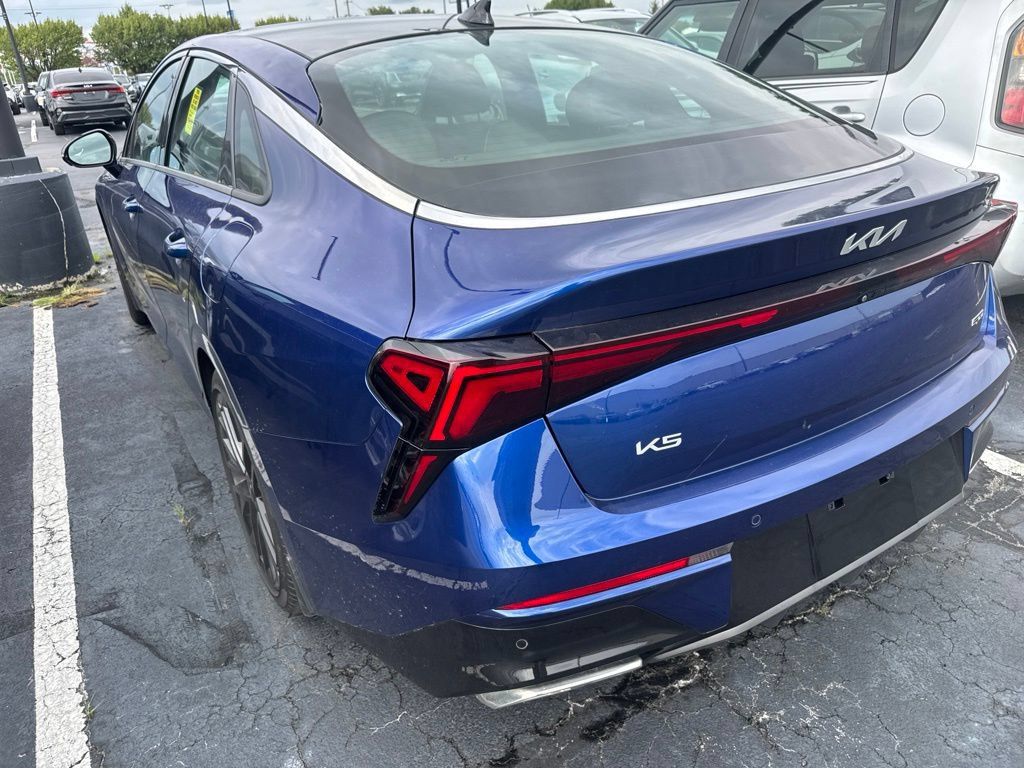 Used 2025 Kia K5 GT w/ GT1 Package FWD image 4