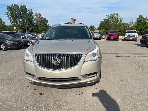 Used 2013 Buick Enclave Premium FWD image 2