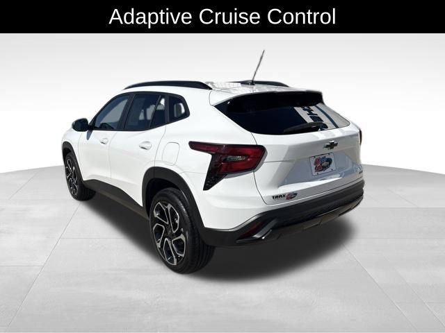 Certified 2024 Chevrolet Trax RS w/ Driver Confidence Package FWD image 6