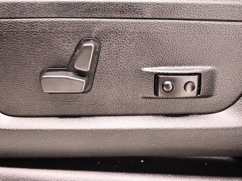 Used 2022 RAM 3500 Laramie AWD/4WD image 15