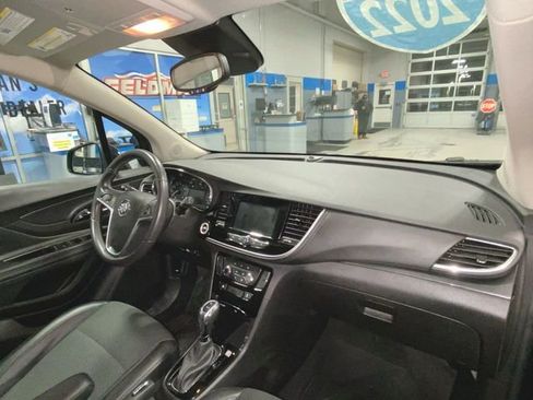 Used 2022 Buick Encore Preferred w/ Safety Package image 26