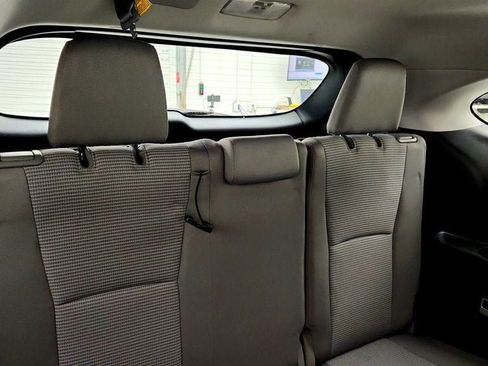 Used 2020 Toyota Highlander L AWD/4WD image 20