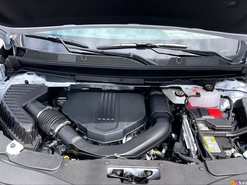 New 2026 Chevrolet Traverse High Country w/ LPO, Floor Liner Package FWD image 16