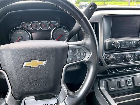 Used 2017 Chevrolet Silverado 1500 LT w/ All Star Edition AWD/4WD image 17