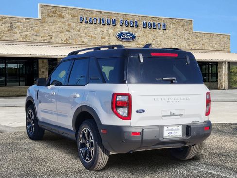 New 2025 Ford Bronco Sport Outer Banks image 5