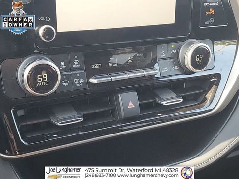 Used 2023 Toyota Highlander LE AWD/4WD image 19
