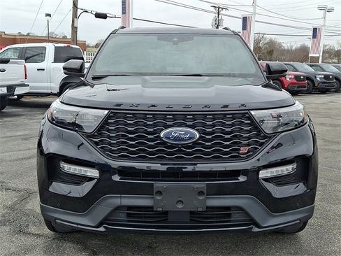 Used 2022 Ford Explorer ST w/ Equipment Group 401A image 2