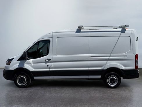 Used 2023 Ford Transit 250 Medium Roof w/ Upfitter Package RWD image 8