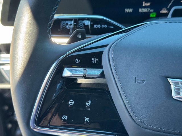 Certified 2026 Cadillac Lyriq Signature Luxury w/ Nappa Leather Package AWD/4WD image 28