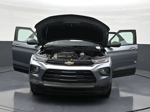 Used 2022 Chevrolet TrailBlazer LS image 38
