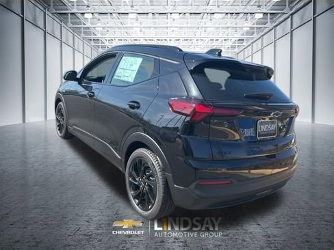New 2027 Chevrolet Bolt RS w/ Technology Package FWD image 5
