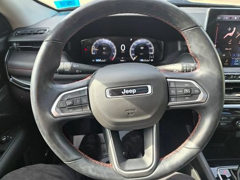 Used 2022 Jeep Compass Trailhawk w/ Trailhawk Elite Group AWD/4WD image 21